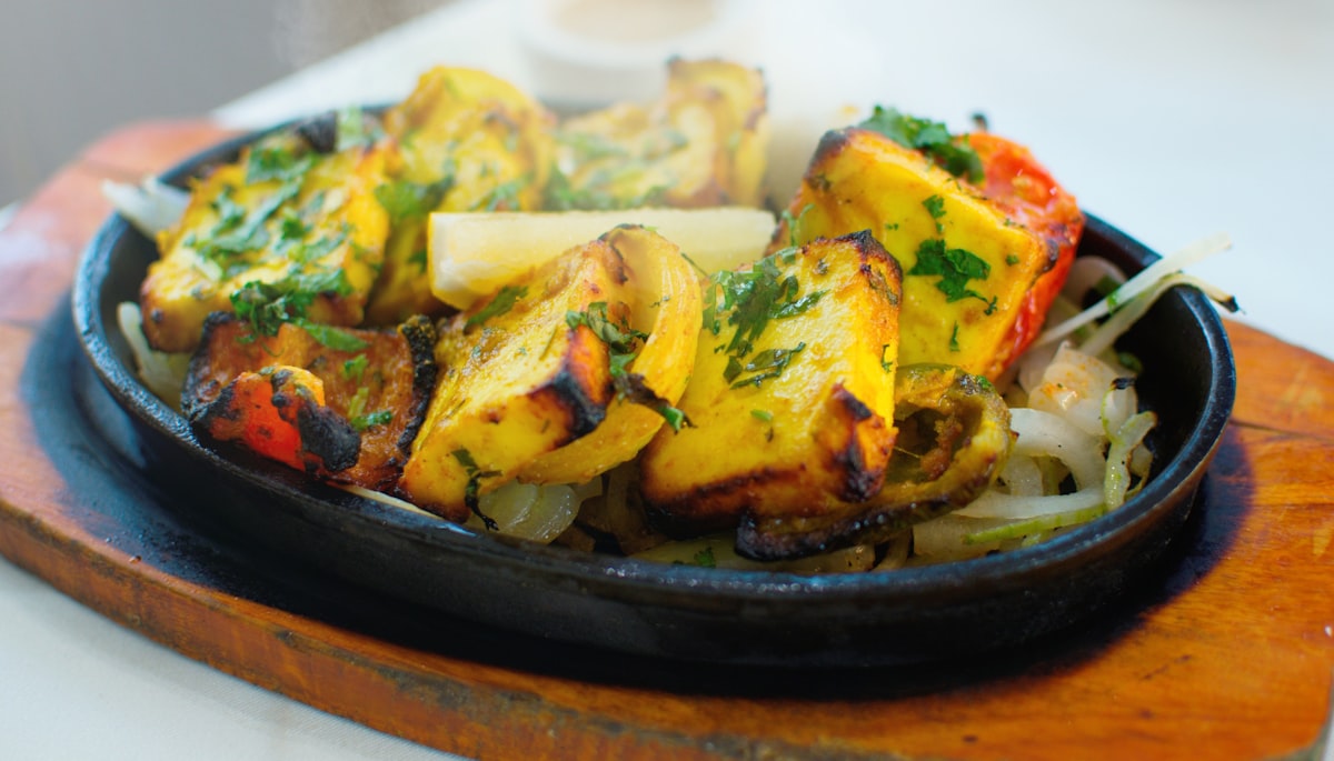 Paneer tikka on a sizzler at Grillz of Punjab, Dhampur